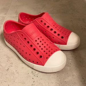 Kids Native Shoes - pink, new condition